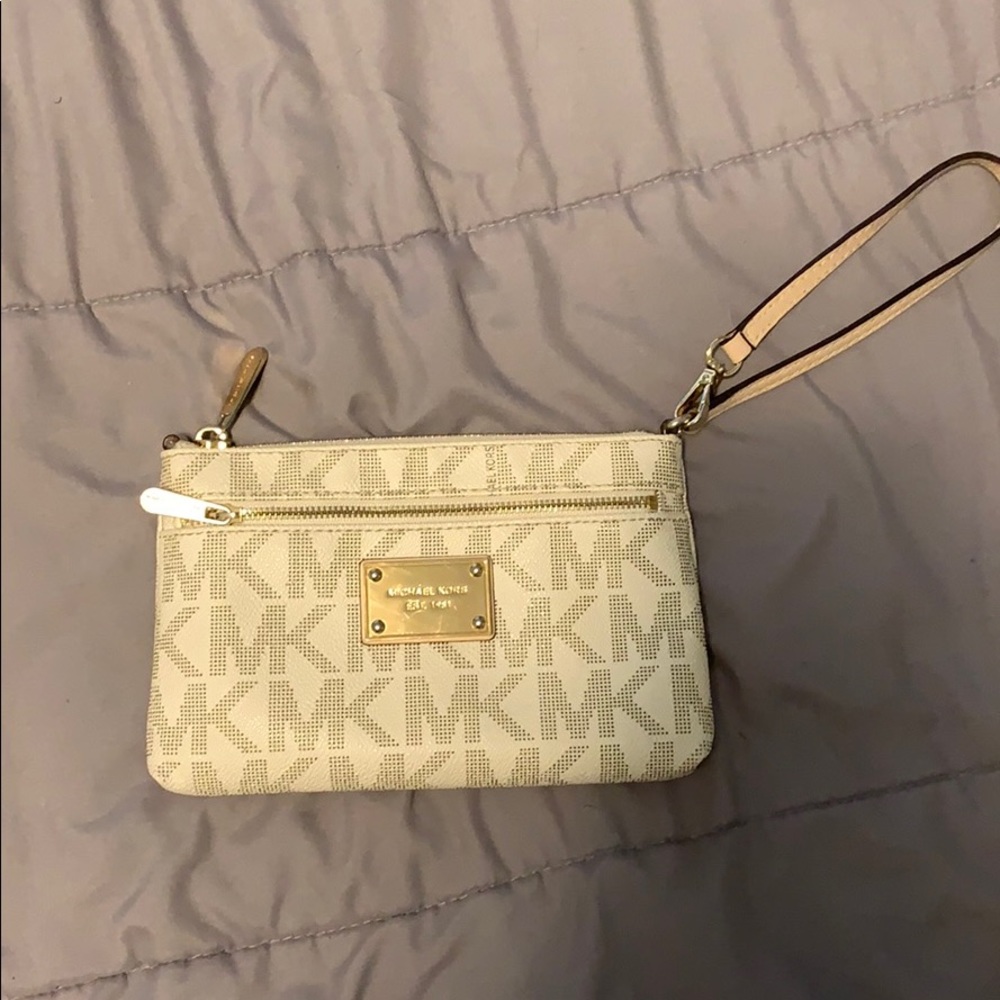 Michael Kors Wristlet